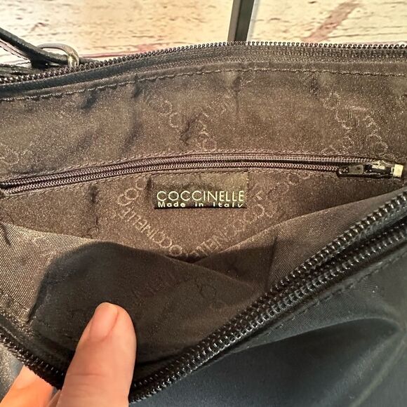 Coccinelle Black Leather and Nylon 3 Compartment Zip Shoulder Bag Made in Italy - Picture 10 of 16